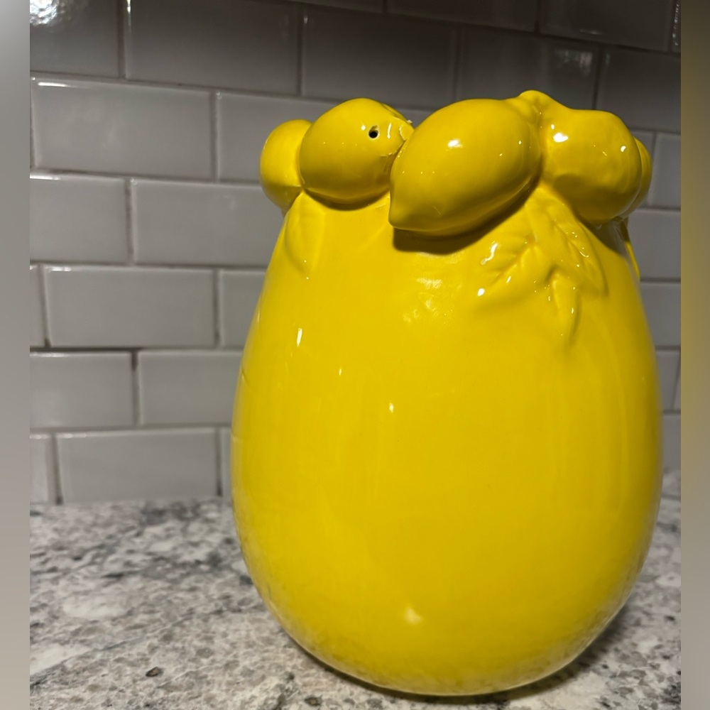 Lemon Decor